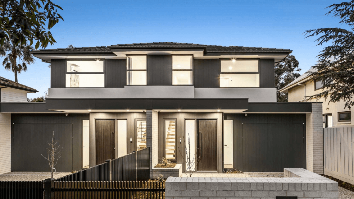 luxury home in Glen iris