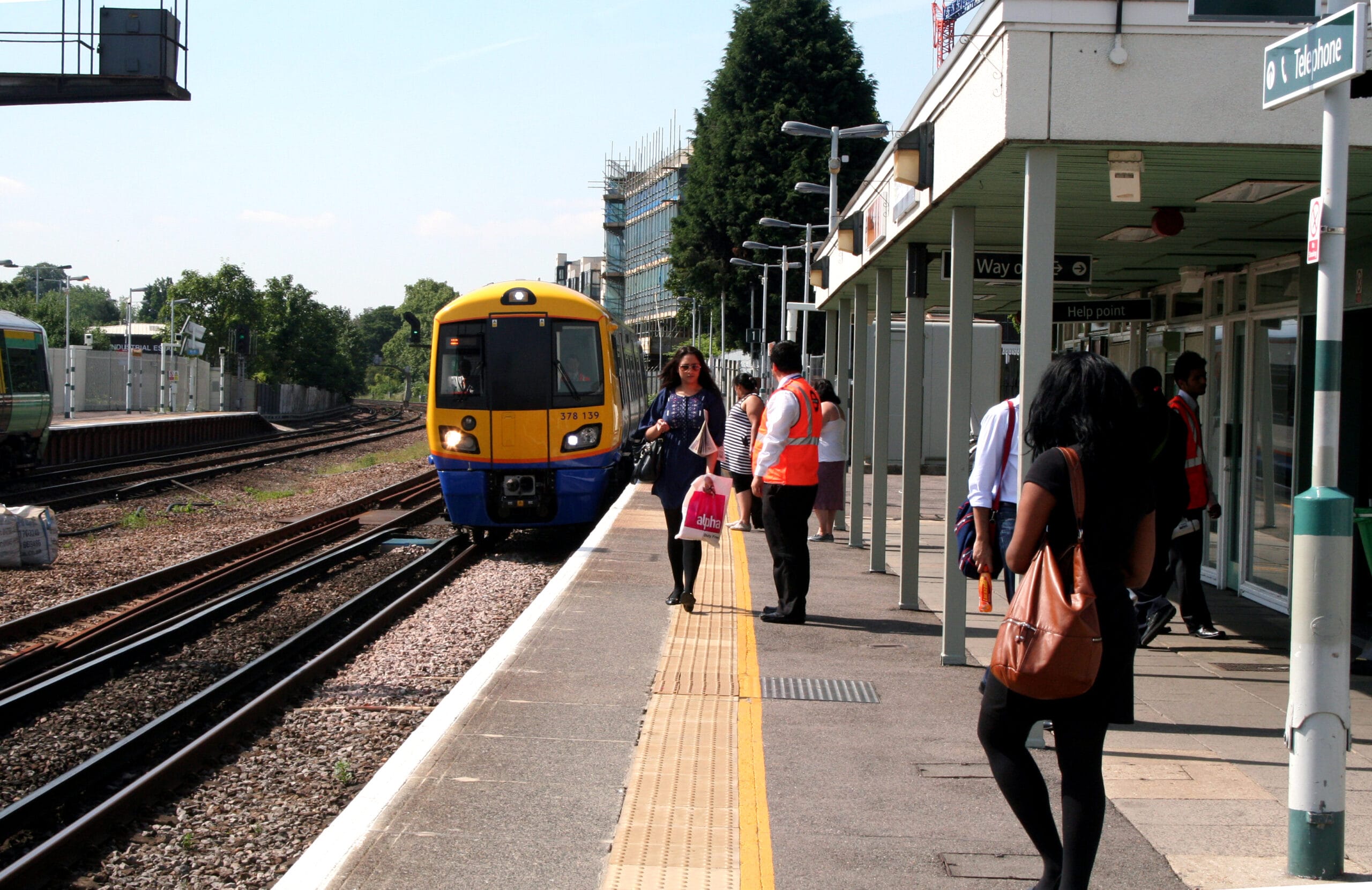 forest hill station